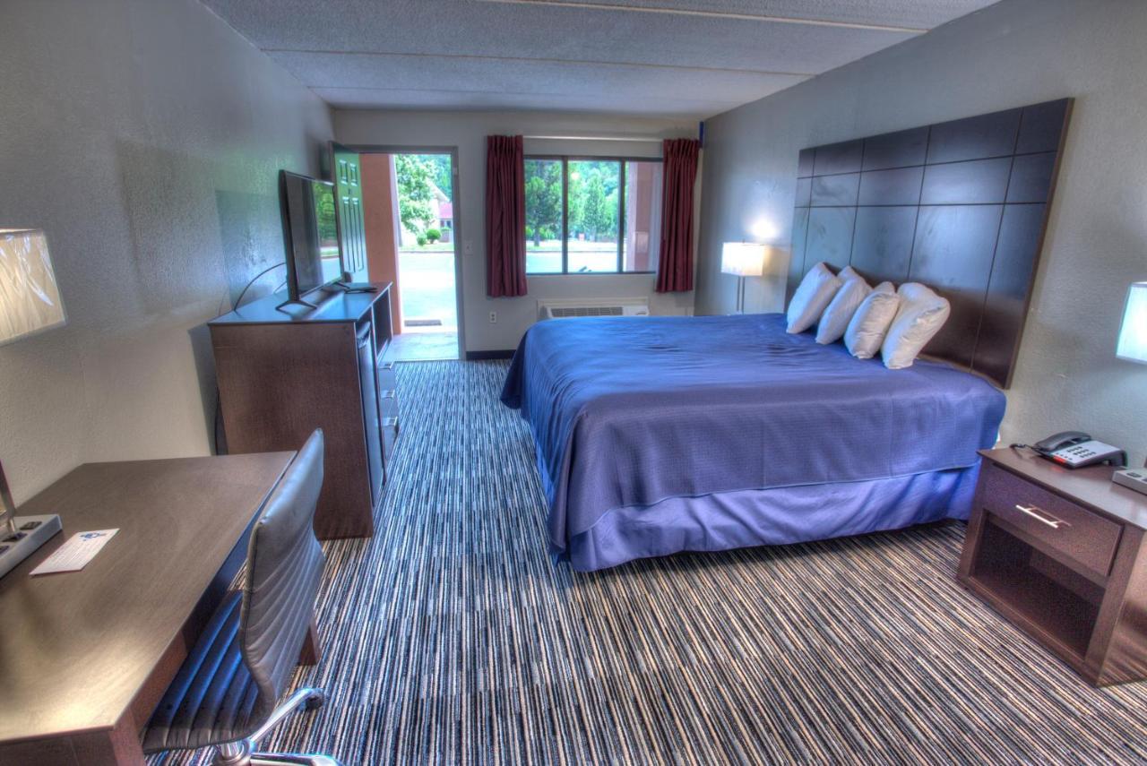 Budgetel Inn&Suites Plus Helen Exterior foto