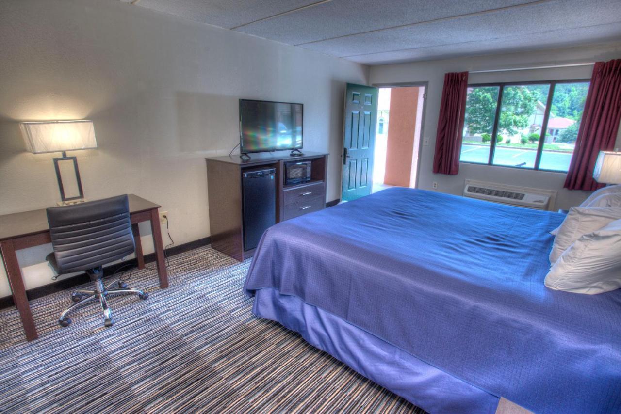 Budgetel Inn&Suites Plus Helen Exterior foto