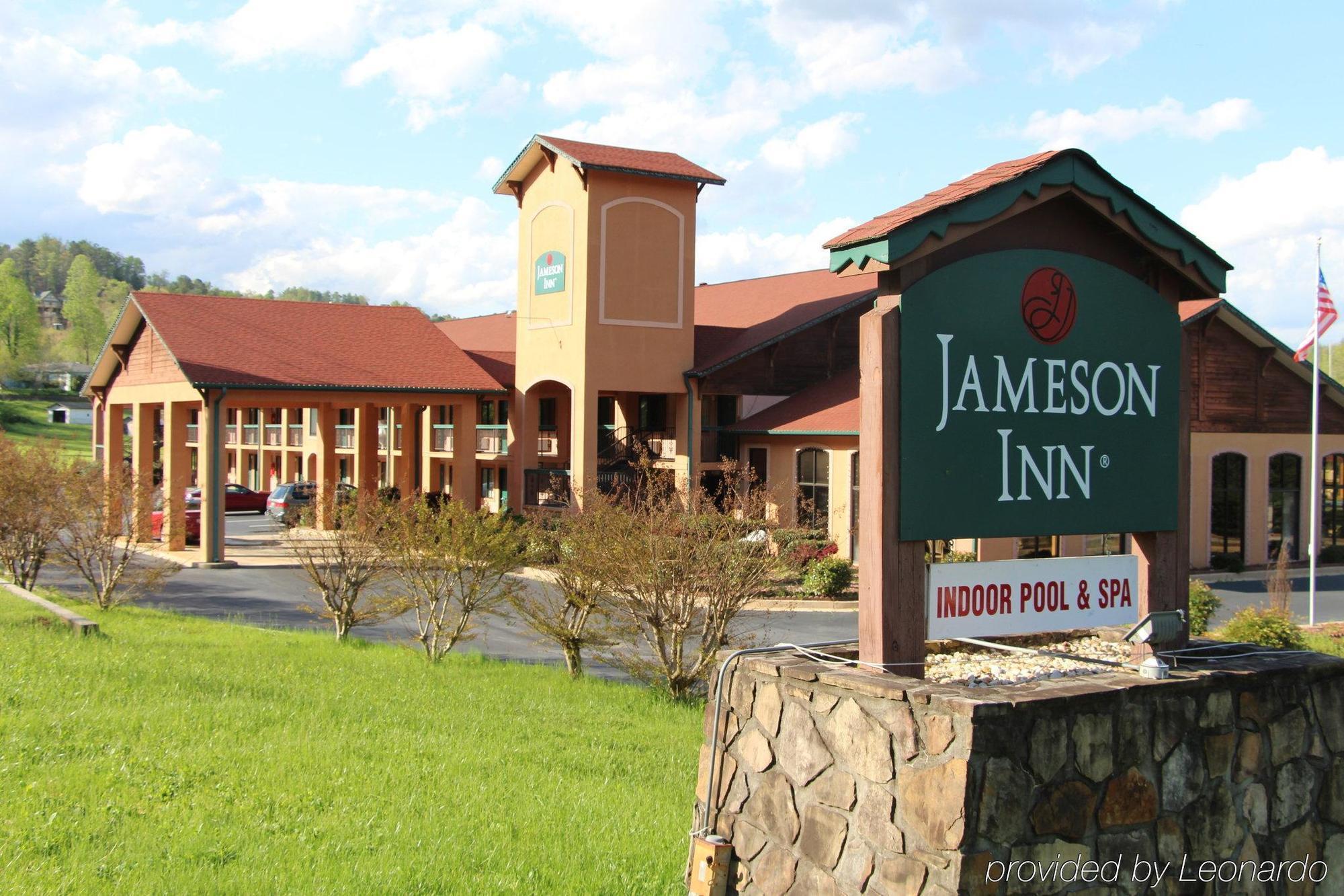 Budgetel Inn&Suites Plus Helen Exterior foto
