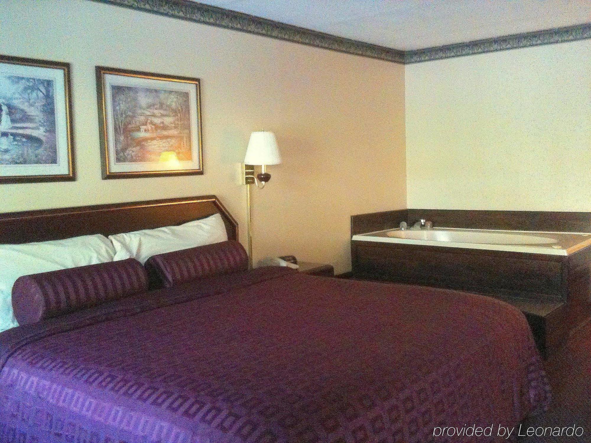 Budgetel Inn&Suites Plus Helen Zimmer foto